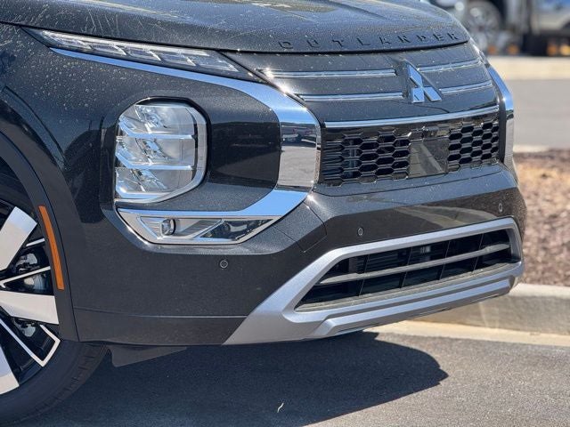 2026 Mitsubishi Outlander Base