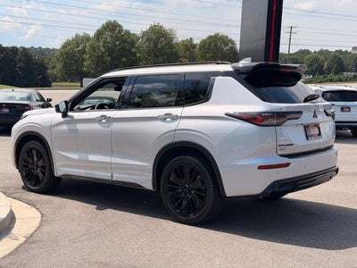 2026 Mitsubishi Outlander Black Edition
