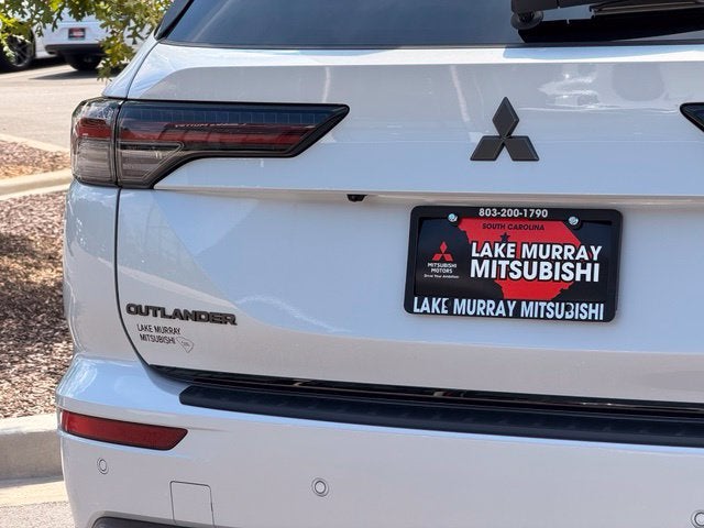 2026 Mitsubishi Outlander Black Edition