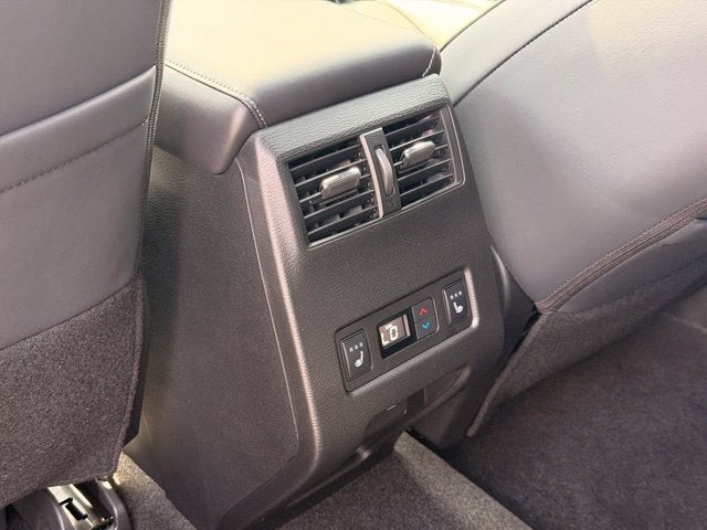 2026 Mitsubishi Outlander Black Edition
