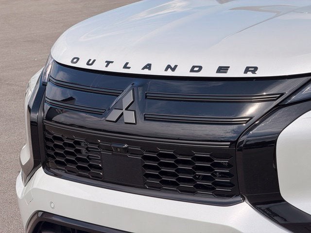 2026 Mitsubishi Outlander Black Edition