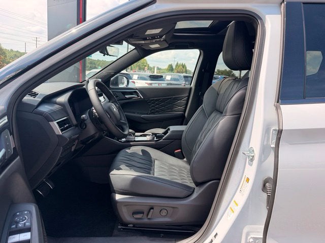 2026 Mitsubishi Outlander Black Edition
