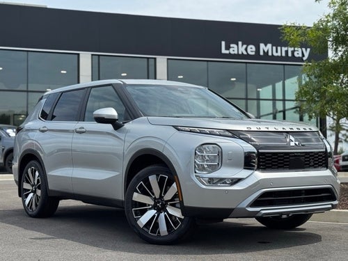 2025 Mitsubishi Outlander Base