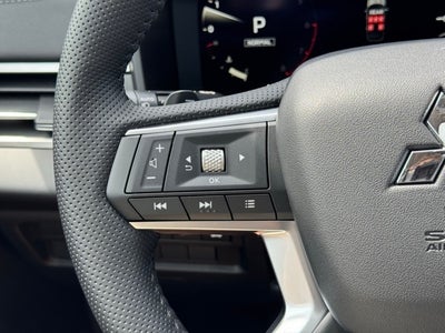 2025 Mitsubishi Outlander Base