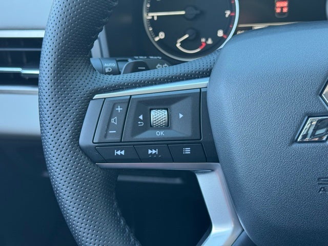 2025 Mitsubishi Outlander Base