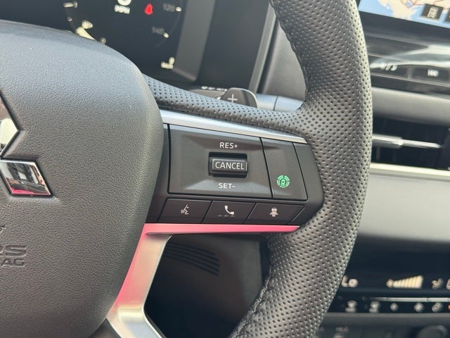 2025 Mitsubishi Outlander Base