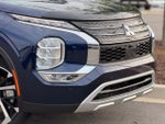 2024 Mitsubishi Outlander Base