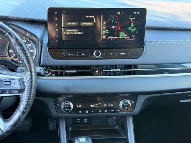 2025 Mitsubishi Outlander Base