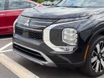 2025 Mitsubishi Outlander Base