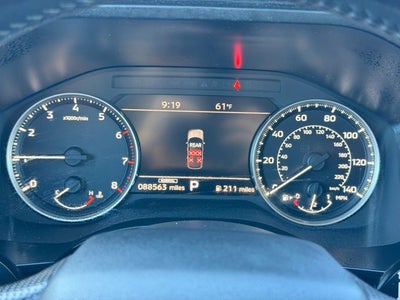 2025 Mitsubishi Outlander Base