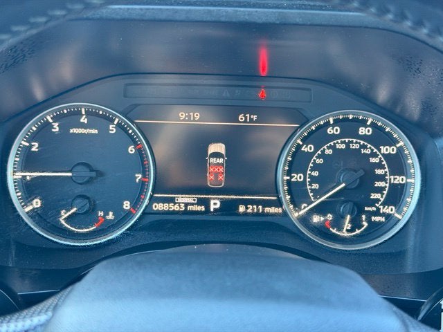 2025 Mitsubishi Outlander Base