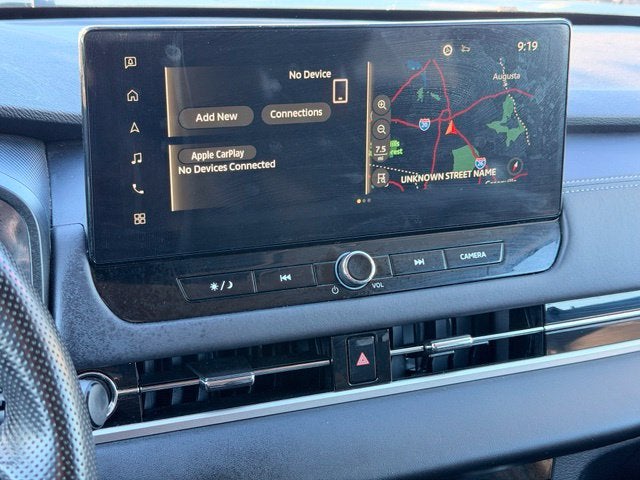 2025 Mitsubishi Outlander Base
