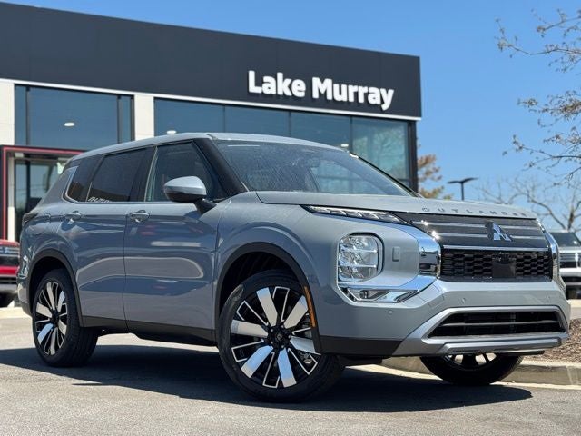 2026 Mitsubishi Outlander Base