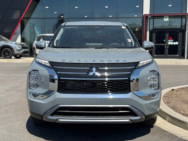 2026 Mitsubishi Outlander Base