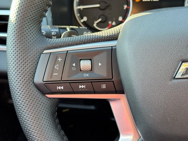 2026 Mitsubishi Outlander Base