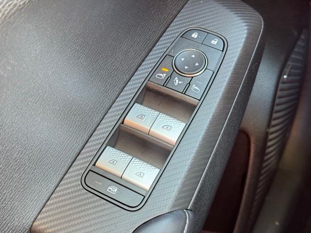 2026 Mitsubishi Outlander Base