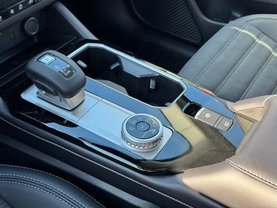 2026 Mitsubishi Outlander Base