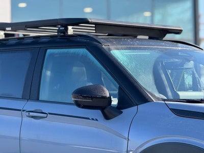 2026 Mitsubishi Outlander Base