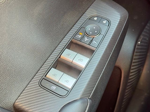 2026 Mitsubishi Outlander Base