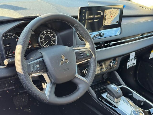 2026 Mitsubishi Outlander Base