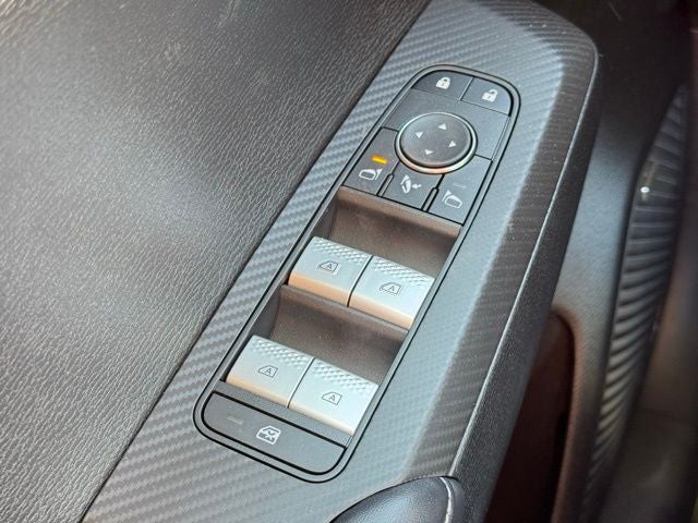 2026 Mitsubishi Outlander Base