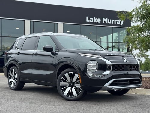2025 Mitsubishi Outlander Base
