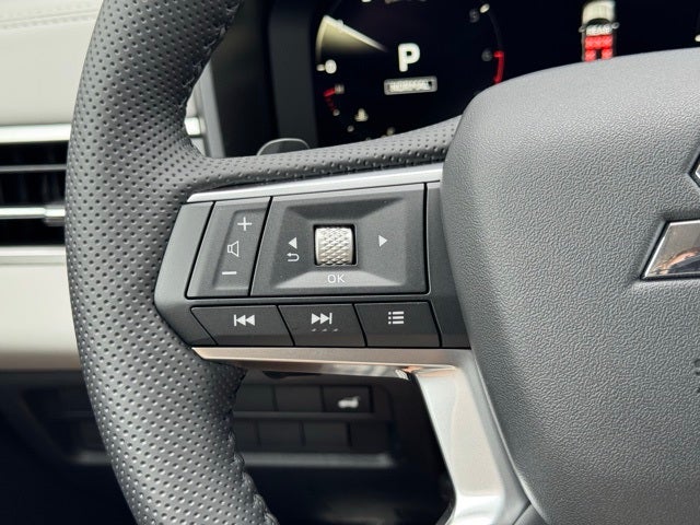 2025 Mitsubishi Outlander Base