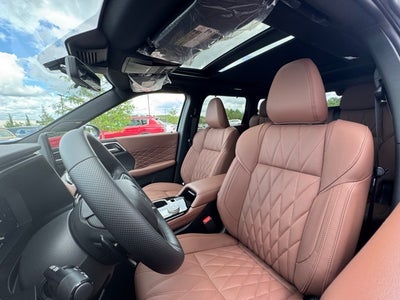 2025 Mitsubishi Outlander Base