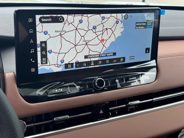 2025 Mitsubishi Outlander Base