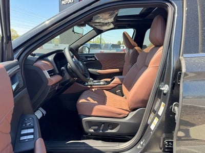 2026 Mitsubishi Outlander Base