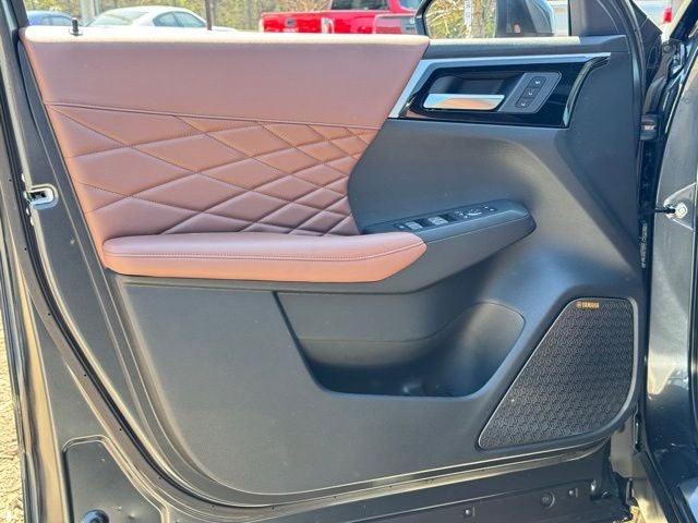 2026 Mitsubishi Outlander Base