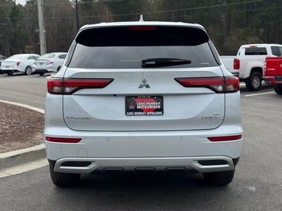 2025 Mitsubishi Outlander PHEV Base