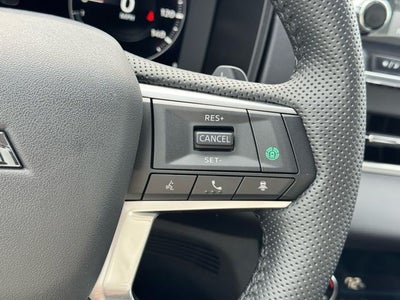 2025 Mitsubishi Outlander PHEV Base