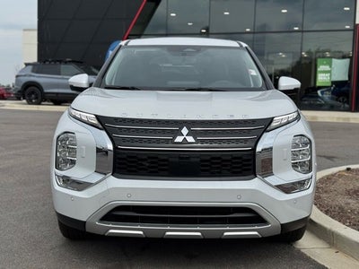 2025 Mitsubishi Outlander PHEV Base