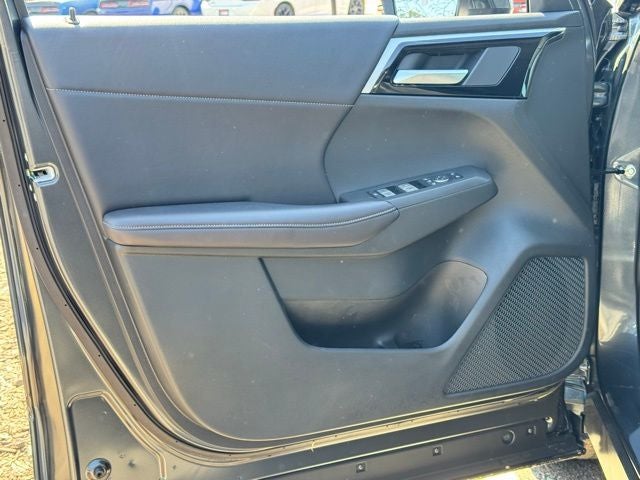 2025 Mitsubishi Outlander PHEV SE