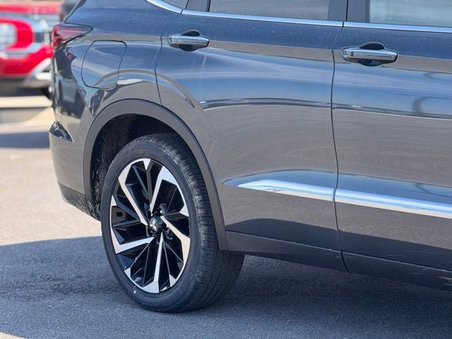 2025 Mitsubishi Outlander PHEV SE