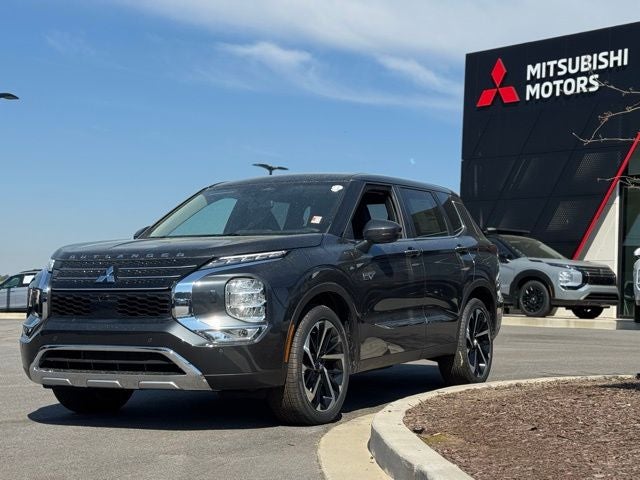 2025 Mitsubishi Outlander PHEV SE