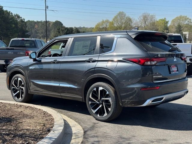 2025 Mitsubishi Outlander PHEV SE
