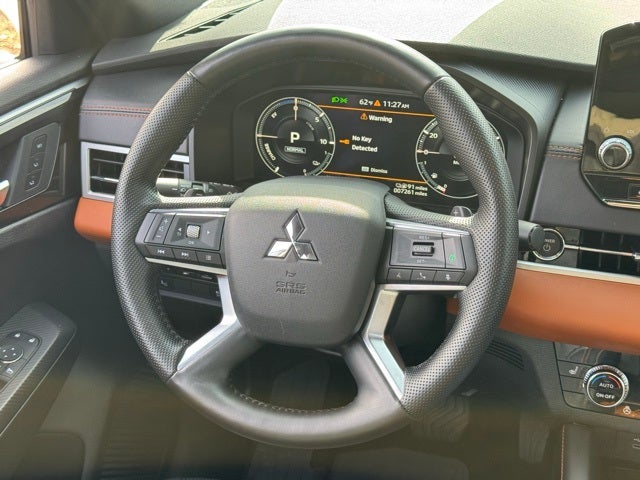 2025 Mitsubishi Outlander PHEV SEL