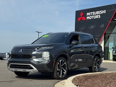 2025 Mitsubishi Outlander PHEV SEL