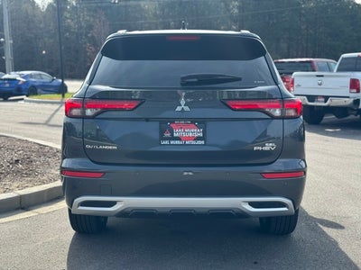 2025 Mitsubishi Outlander PHEV SEL