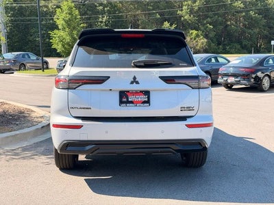 2026 Mitsubishi Outlander PHEV SEL
