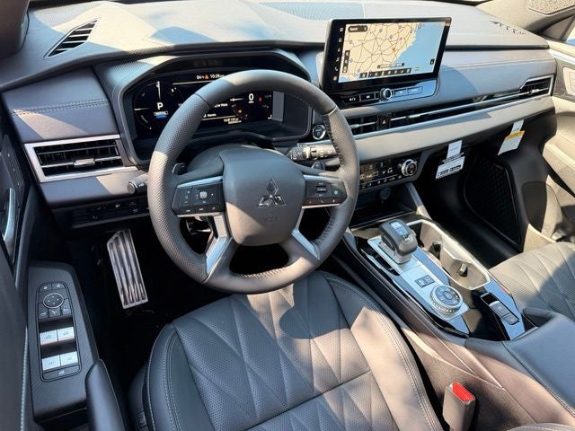 2026 Mitsubishi Outlander PHEV SEL