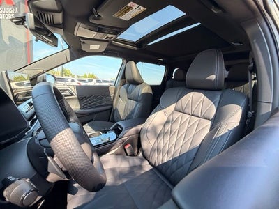 2026 Mitsubishi Outlander PHEV SEL