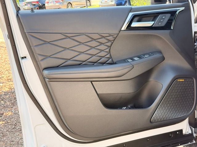 2026 Mitsubishi Outlander PHEV SEL