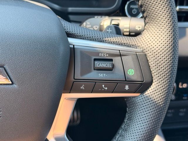 2026 Mitsubishi Outlander PHEV SEL