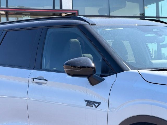 2026 Mitsubishi Outlander PHEV SEL