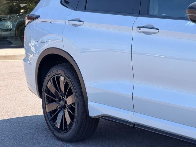 2026 Mitsubishi Outlander PHEV SEL