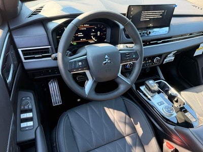 2026 Mitsubishi Outlander PHEV Black Edition