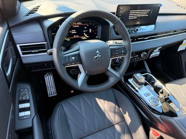 2026 Mitsubishi Outlander PHEV Black Edition